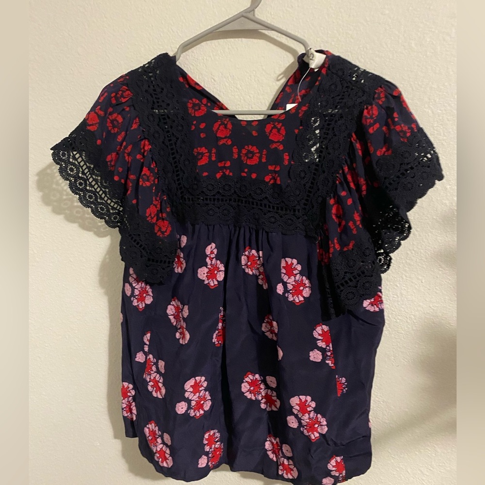 intermix brand new floral blouse